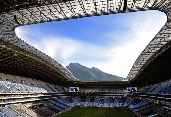 郑钦文零封,孙璐璐晋级,喜讯频传,广州赛马场,广州赛马,赛马赛事,马术资讯