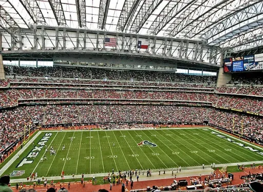 专家分析,大乐透期号,老鹰,广州赛马场,广州赛马,赛马赛事,马术资讯