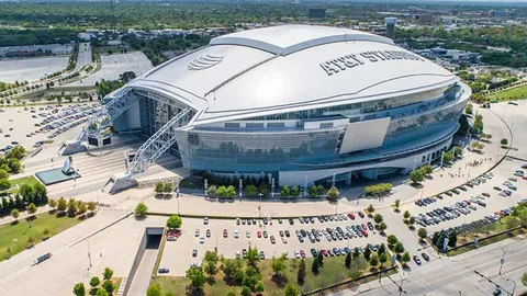 “巴塞罗那队内评分：奥尔莫独揽满分9分，莱万与费尔明并列垫底5分”