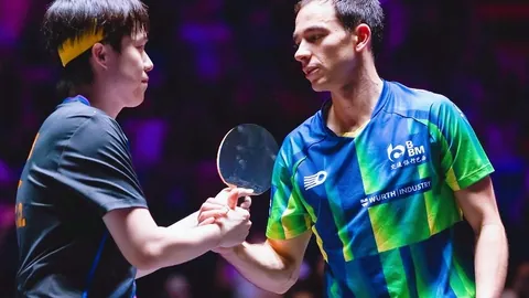 亚马尔强调未与拉菲尼亚讨论金球奖，坚持稳步前进